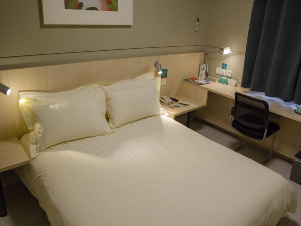 Jinjiang Inn Shanghai Hongqiao Hinge Qixin Road ภายนอก รูปภาพ